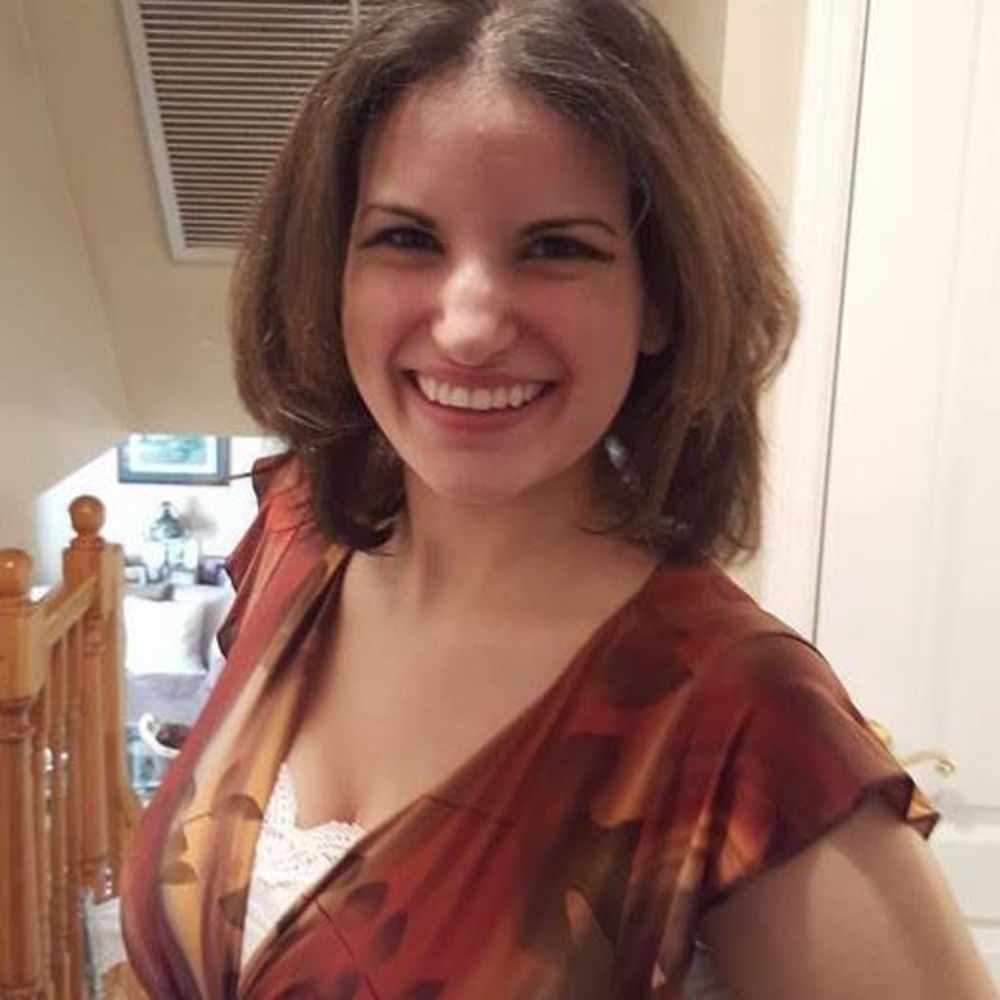 Meet your Posher, Monica